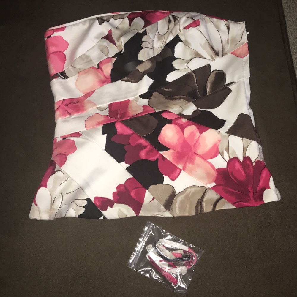 NWOT White House Black Market